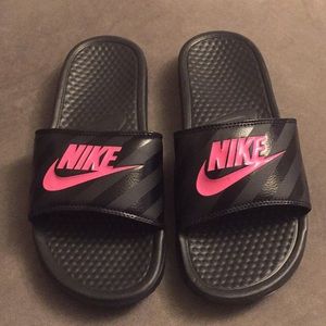 Nike Flip Flops